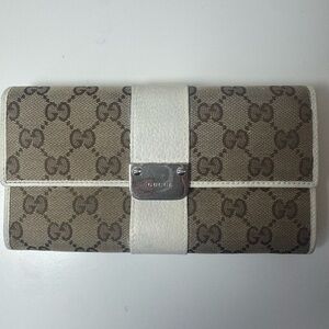 Gucci Women’s GG Monogram Wallet Cream and Tan Long Wallet